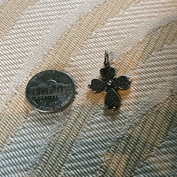 James Avery hearts devotion cross. Adorbs!!! - Picture 3 of 5